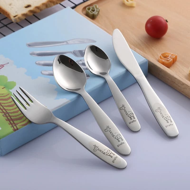 Conjunto de talheres infantis 18/10 em aço inoxidável com caixa ilustrada