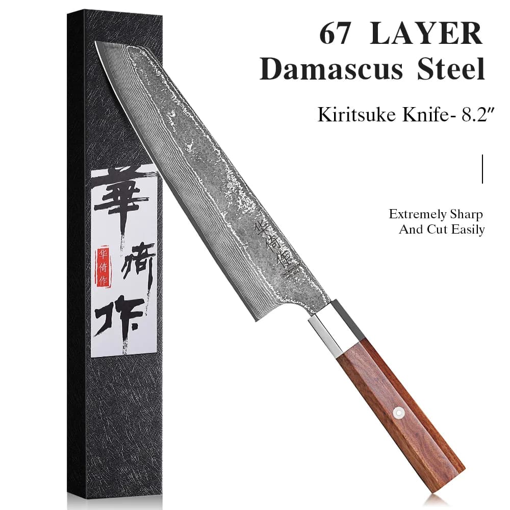 Faca de chef japonesa Kiritsuke de 8,2 polegadas em aço damasco com cabo de madeira, exibida em uma caixa preta com texto japonês.