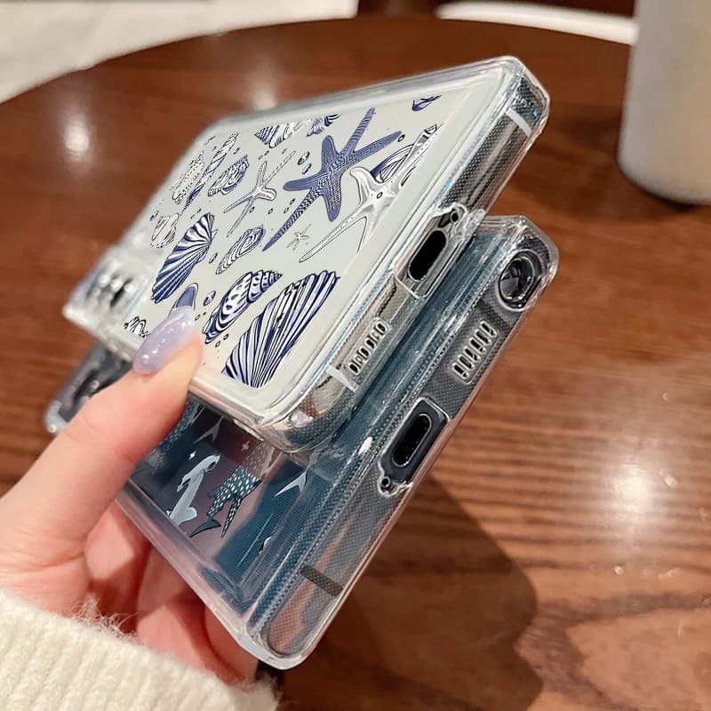 Capa de silicone transparente com desenhos de conchas para Galaxy S26 S25 S24 S23, vista das conexões