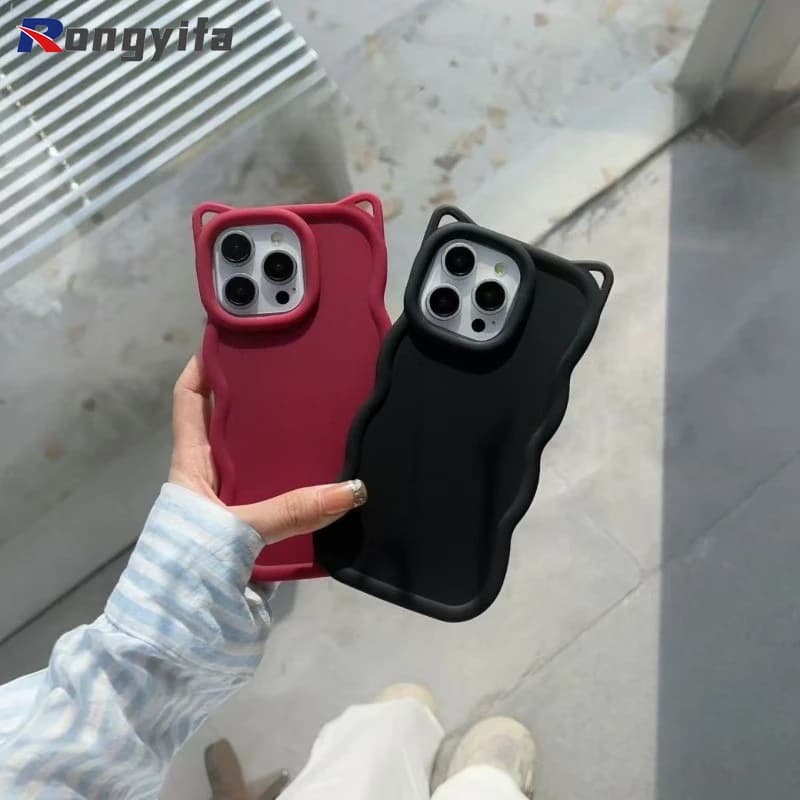 Capa de telefone 3D com orelhas de gato vermelha e preta para iPhone