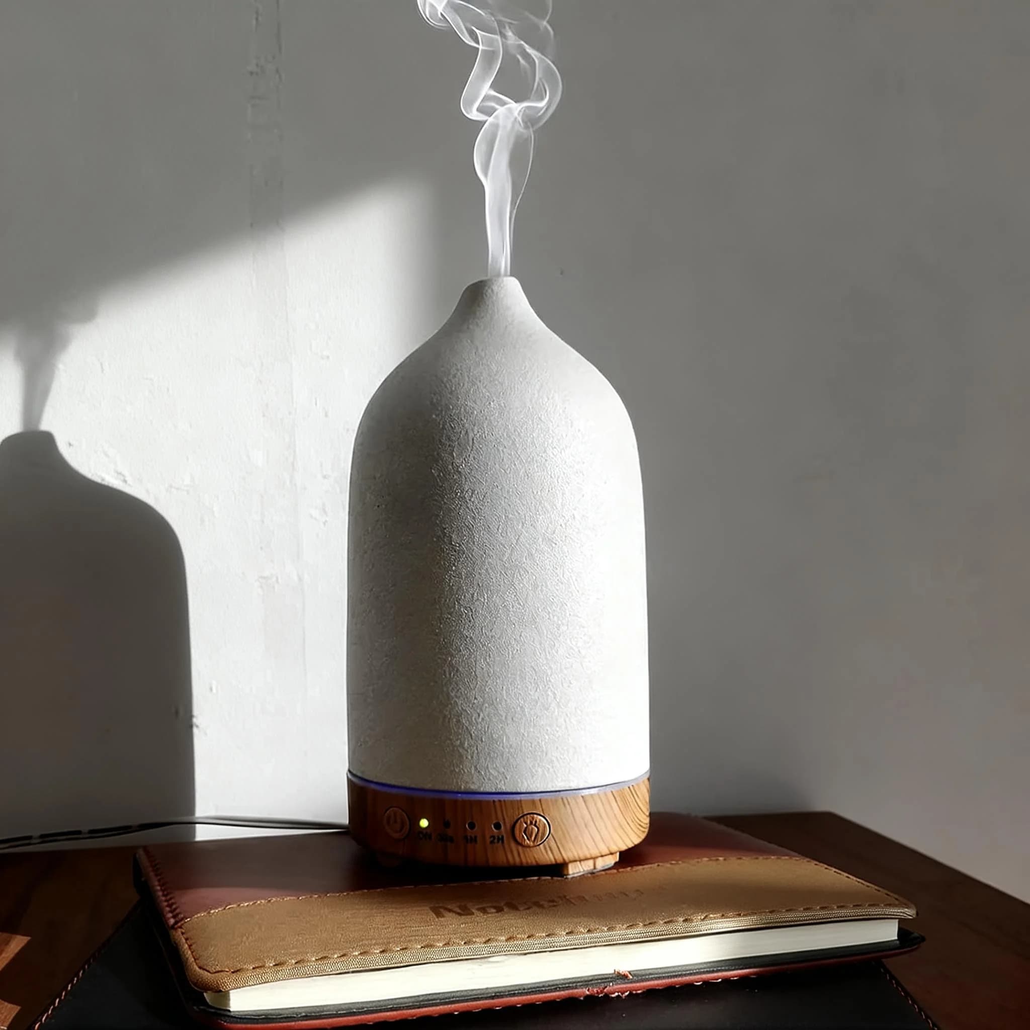 Difusor de óleo essencial de cerâmica 100ml para quarto, casa, escritório, umidificador ultrassônico, difusor de aroma com luz noturna de 7 cores