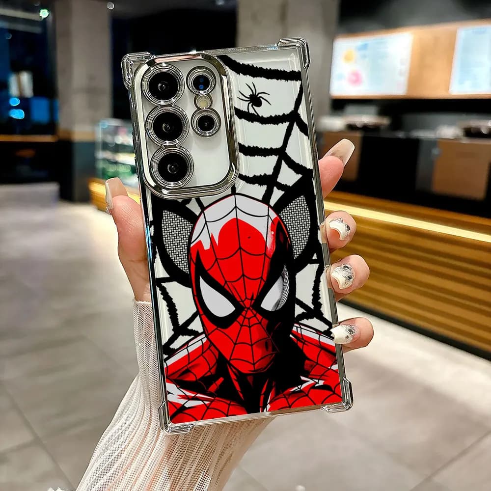 Capa transparente preta com rosto do Homem-Aranha e teia para Samsung Galaxy S21 Ultra e modelos superiores