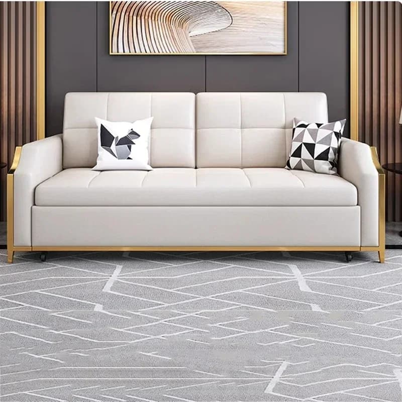 Sofá cama retrátil branco com almofadas decorativas em um ambiente moderno