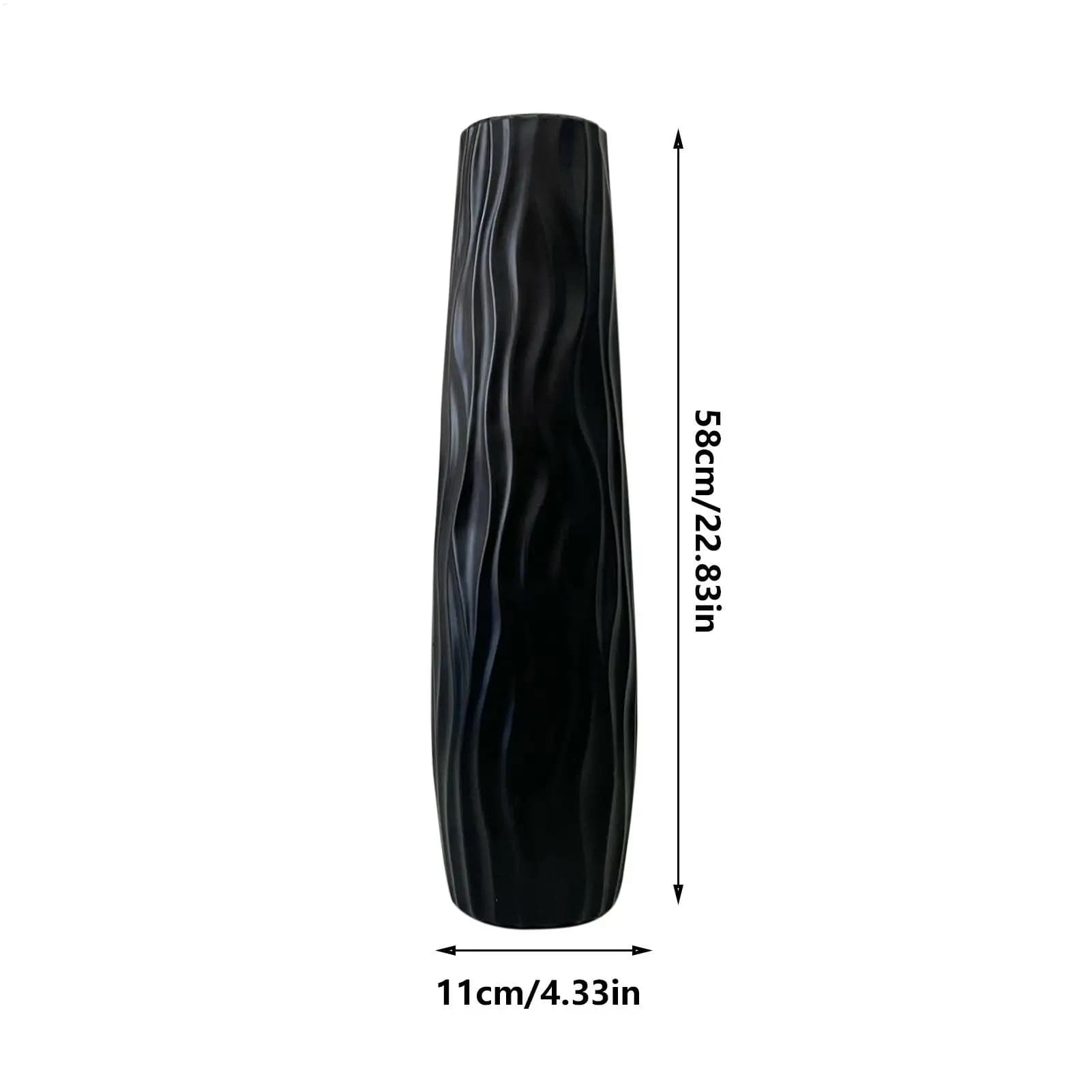 Vaso de chão grande preto com textura ondas medidas 58cm altura e 11cm largura