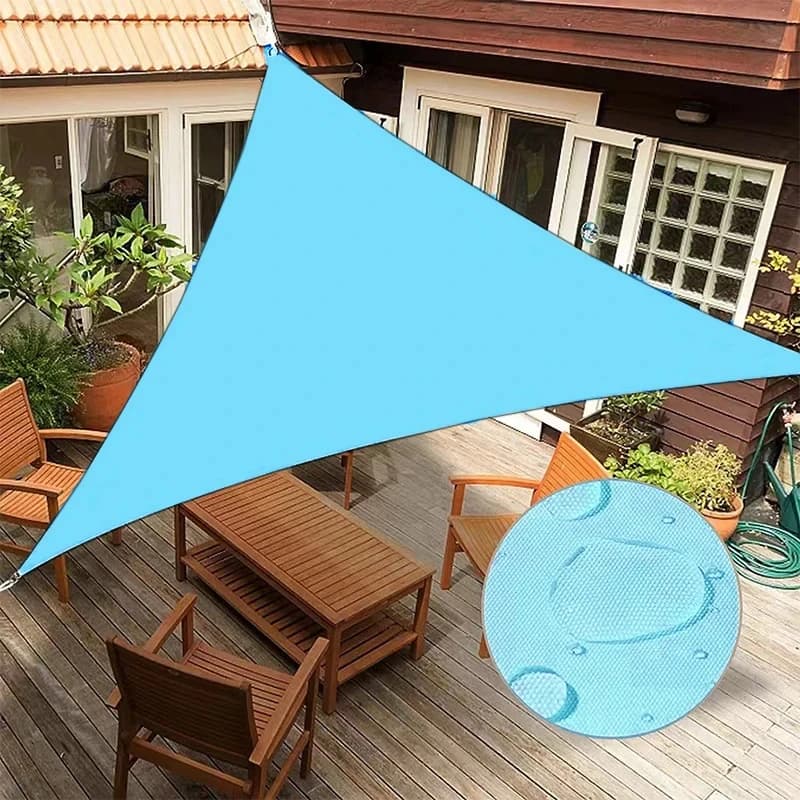 Vela triangular azul à prova d'água para varanda
