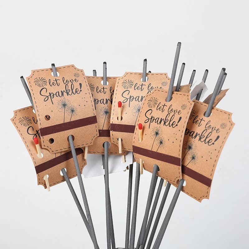 Etiquetas de presente brilhantes para casamento, 100 peças, com design de margarida, fundo marrom, texto 'Let Love Sparkle'.