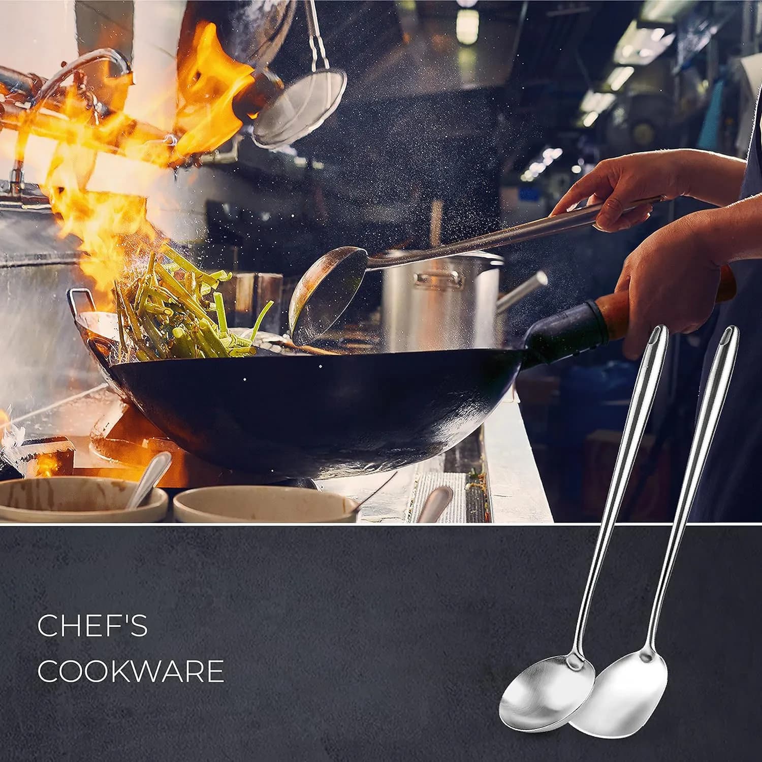 Utensílios de cozinha inox para wok com espátula e concha em uso na cozinha profissional