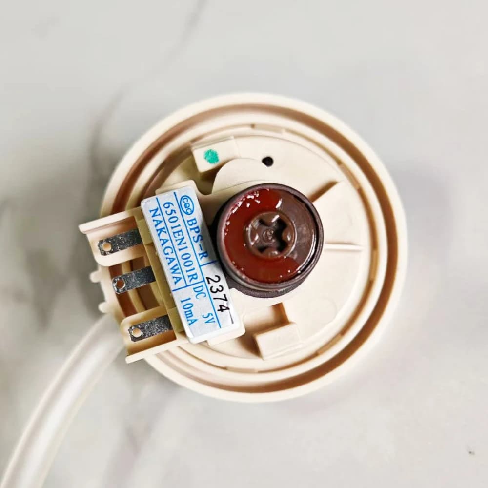 Sensor de nível Nakagawa BPS-R 6501EA1001R com etiqueta azul e conectores metálicos para lavadora LG
