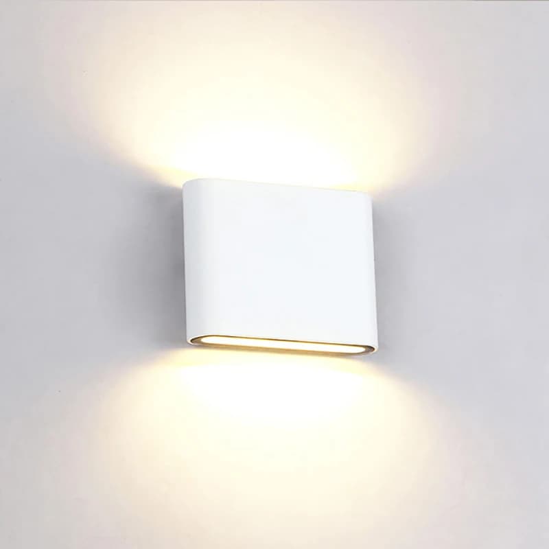 Luminária de parede Nordic branca em alumínio com design moderno e luz quente para interiores