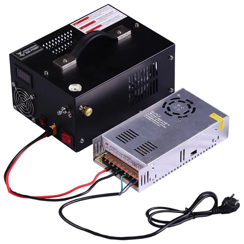 Bomba de ar pneumática com compressor e transformador, vista frontal, fundo branco