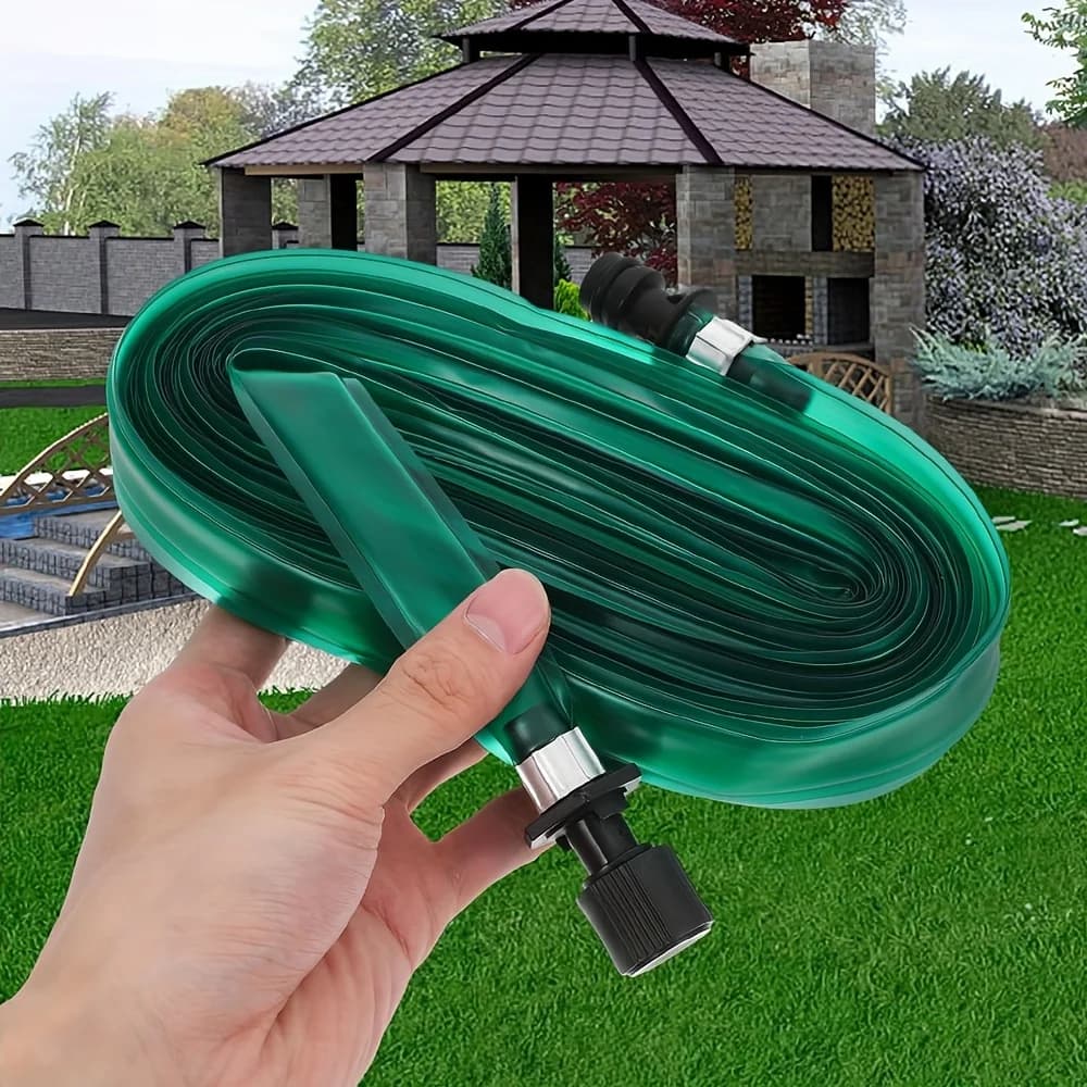 Mangueira de jardim verde com cabeças de aspersão e mangueiras de imersão para gramados
