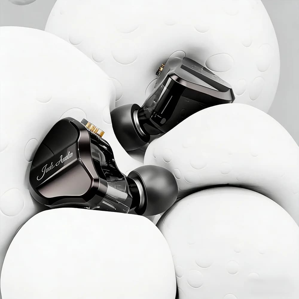 Fones de ouvido intra-auriculares FiiO JD1 com design transparente e drivers magnéticos LCP, moldura azul.
