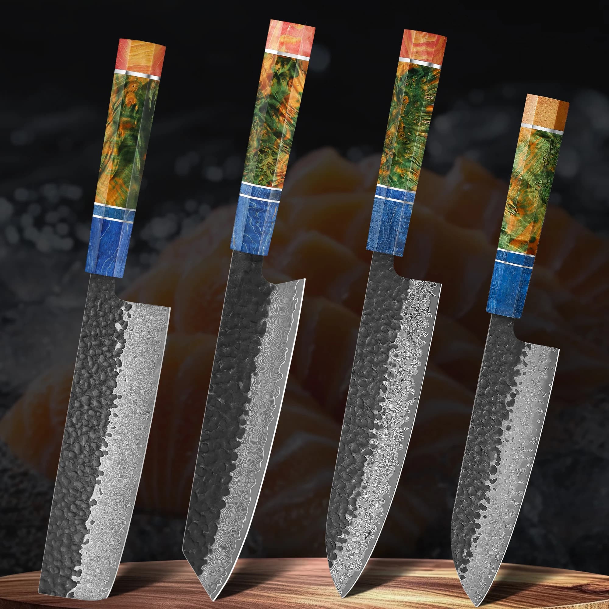 Conjunto de facas de chef japonesas com cabos de madeira e detalhes de damasco