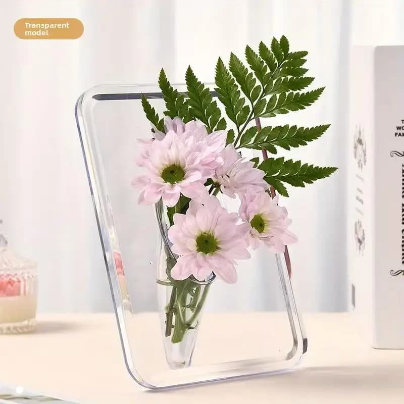 Vaso decorativo acrílico transparente com flores rosas e folhas verdes para decoração elegante de interiores