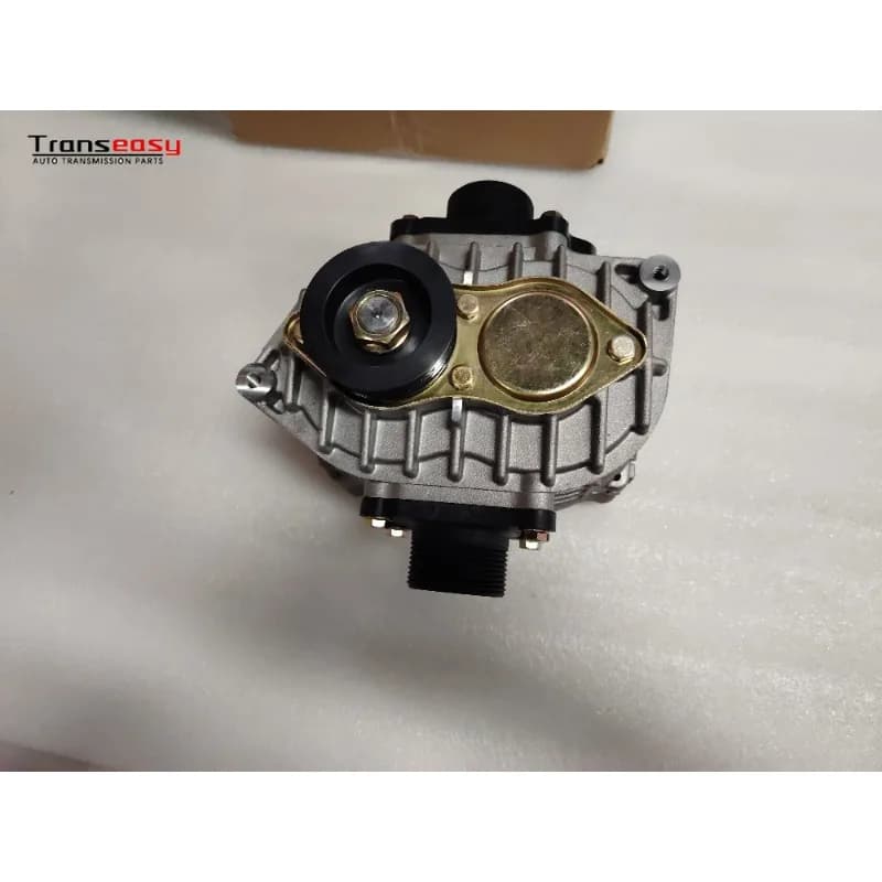 Compressor mecânico automóvel frontal com peças em ouro e prata