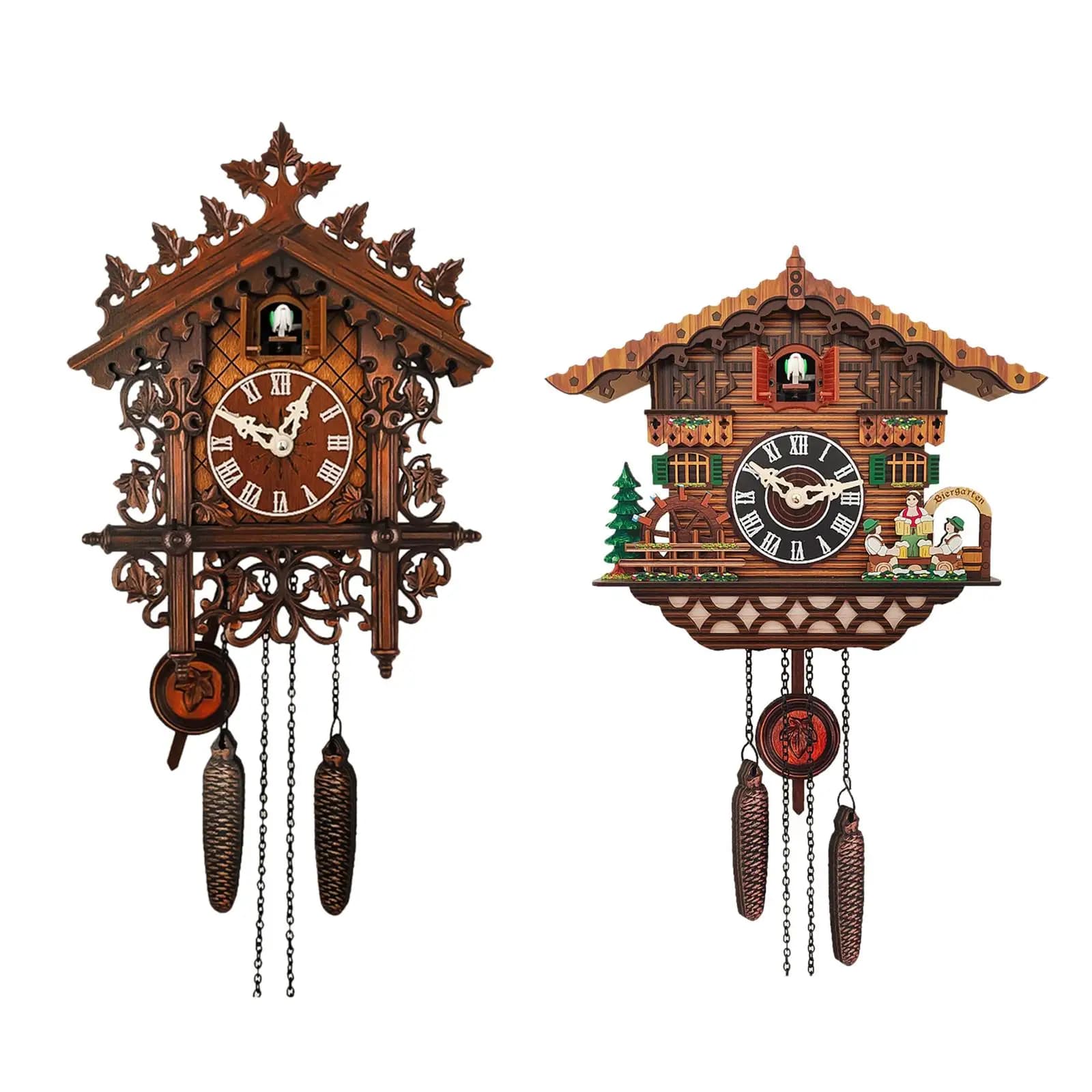 Relógios de parede estilo cuco com detalhes artesanais e cenas de floresta