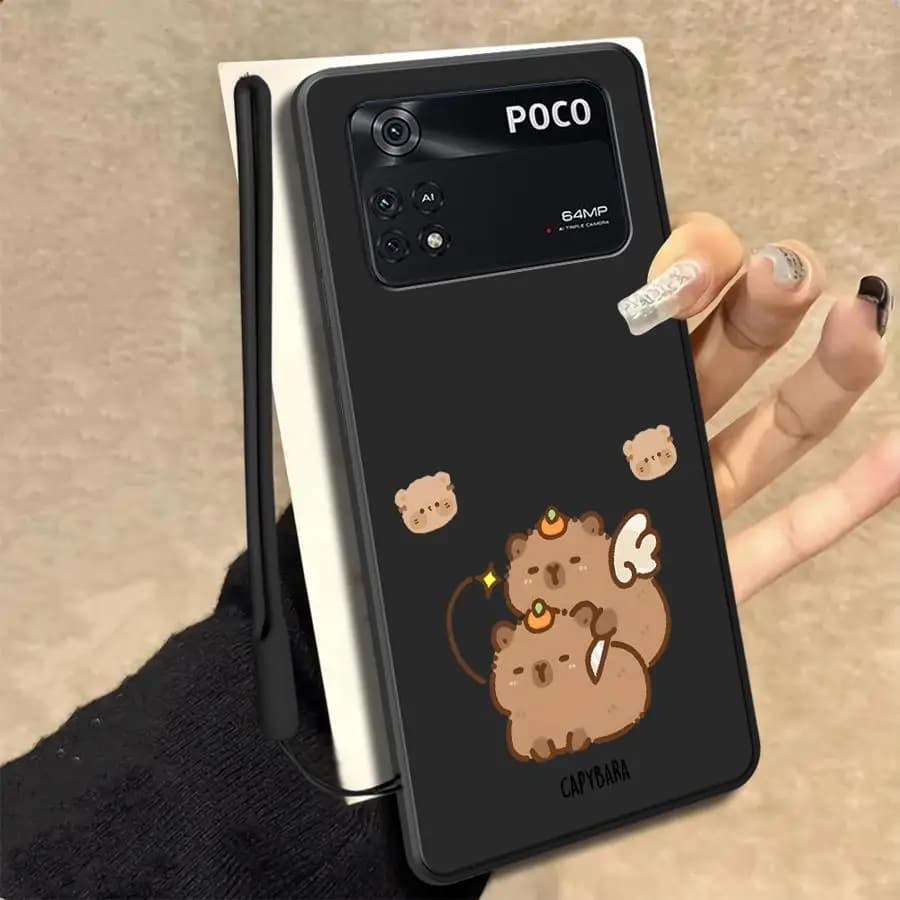 Capa preta macia para Xiaomi Poco C85 com estampa de porquinho-da-índia e design Capybara