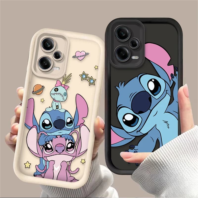 Capa macia Disney Stitch para Xiaomi Redmi com estampas de Stitch e amigos em cores preto e rosa.
