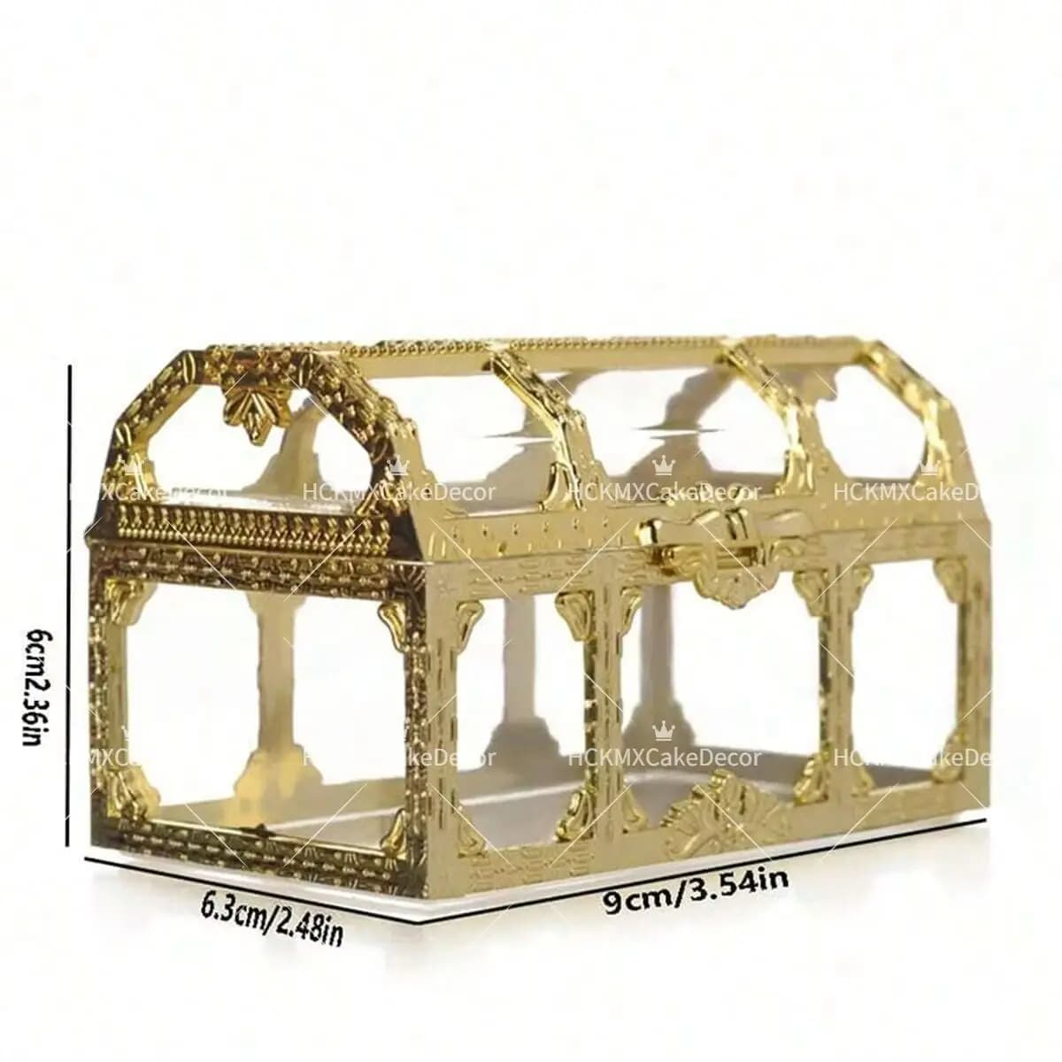 Caixa para lembrancinha baú pirata dourada com medidas 9x6,3x6 cm em material plástico decorativo