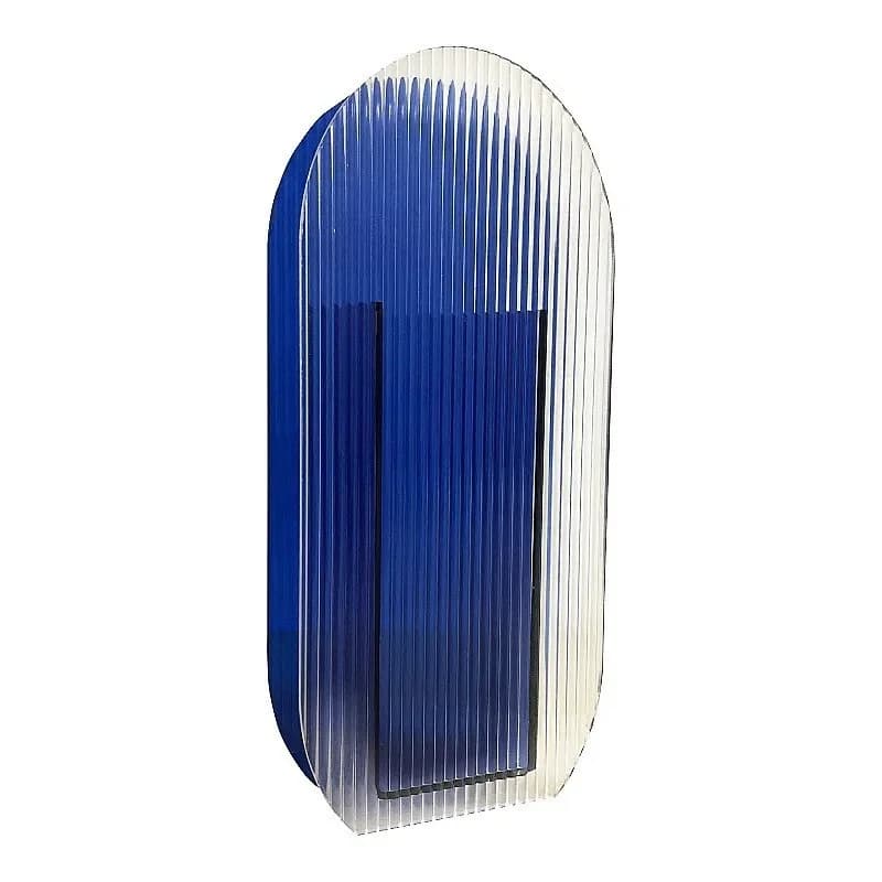 Vaso para flores acrílico azul com design moderno e textura listrada vertical para decoração