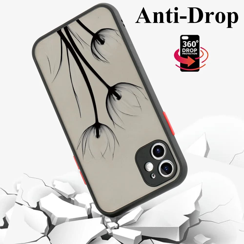Capa para celular Xiaomi Redmi Note e K60 com estampa floral preta, proteção antiqueda e bordas pretas