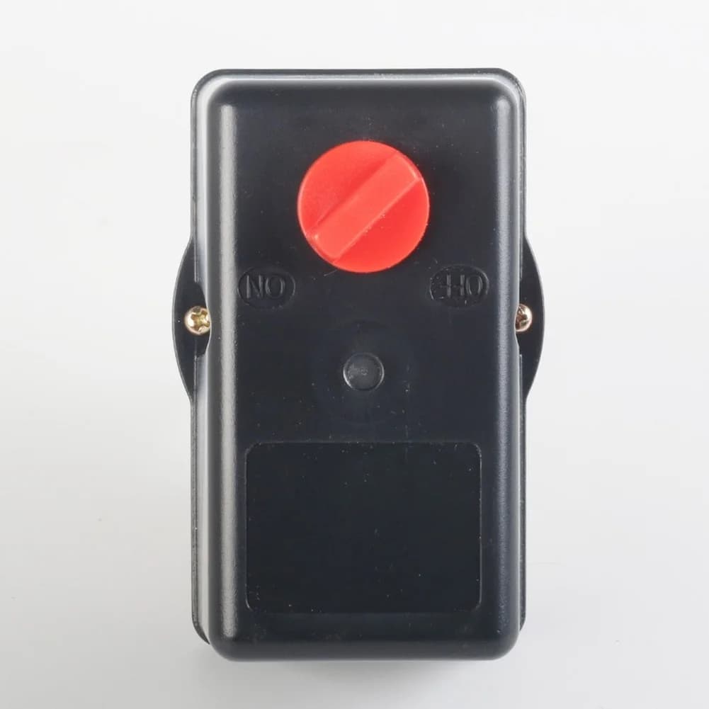 Controlador de pressão para compressor de ar trifásico industrial com botão vermelho e corpo preto