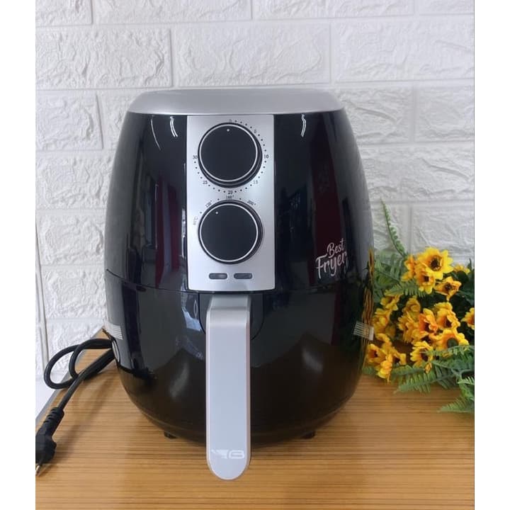 Fritadeira elétrica sem óleo Best Fryer 3,5 litros em fundo branco com tijolos