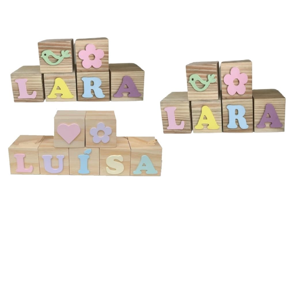 10 Cubos decorativos em madeira de pinus com letras em mdf  7x7x7 cm para nomes de bebe e decoração de quarto de bebe.