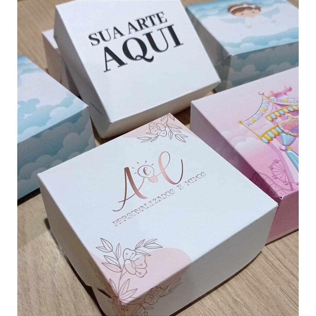 Caixa com logo - Caixa  8/8/4 cm - Caixa Pequena  - Caixa Embalagem - Caixa Presente - Caixa Para Doce - Caixinha