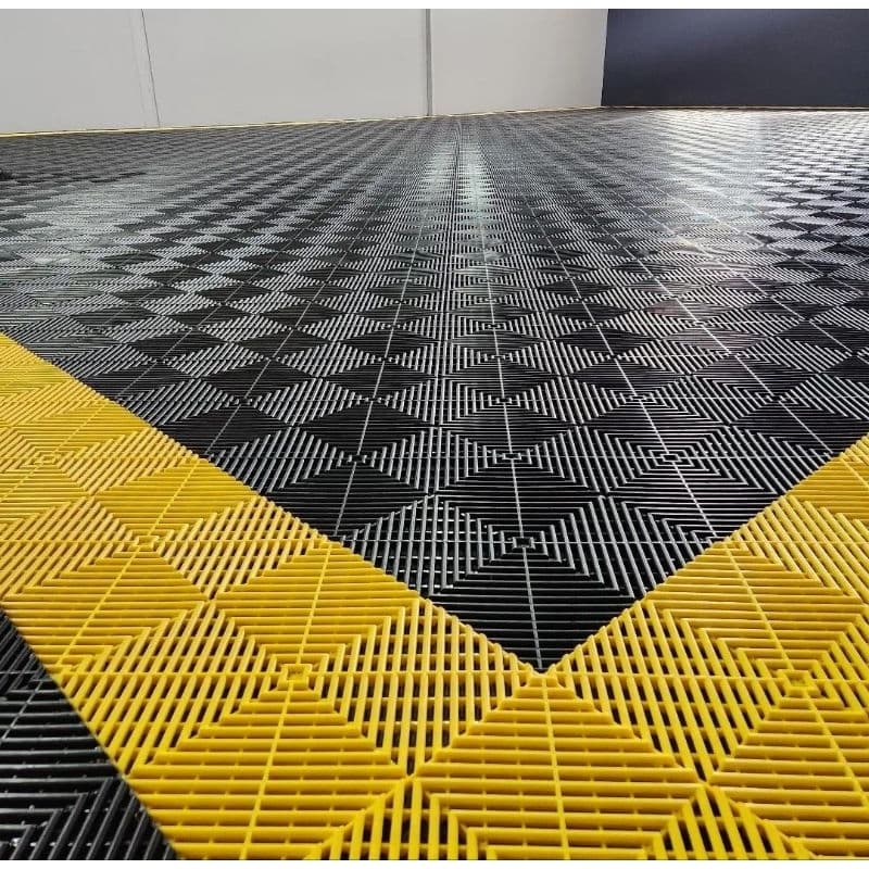 Piso modular automotivo preto e amarelo 30x30 cm para garagem