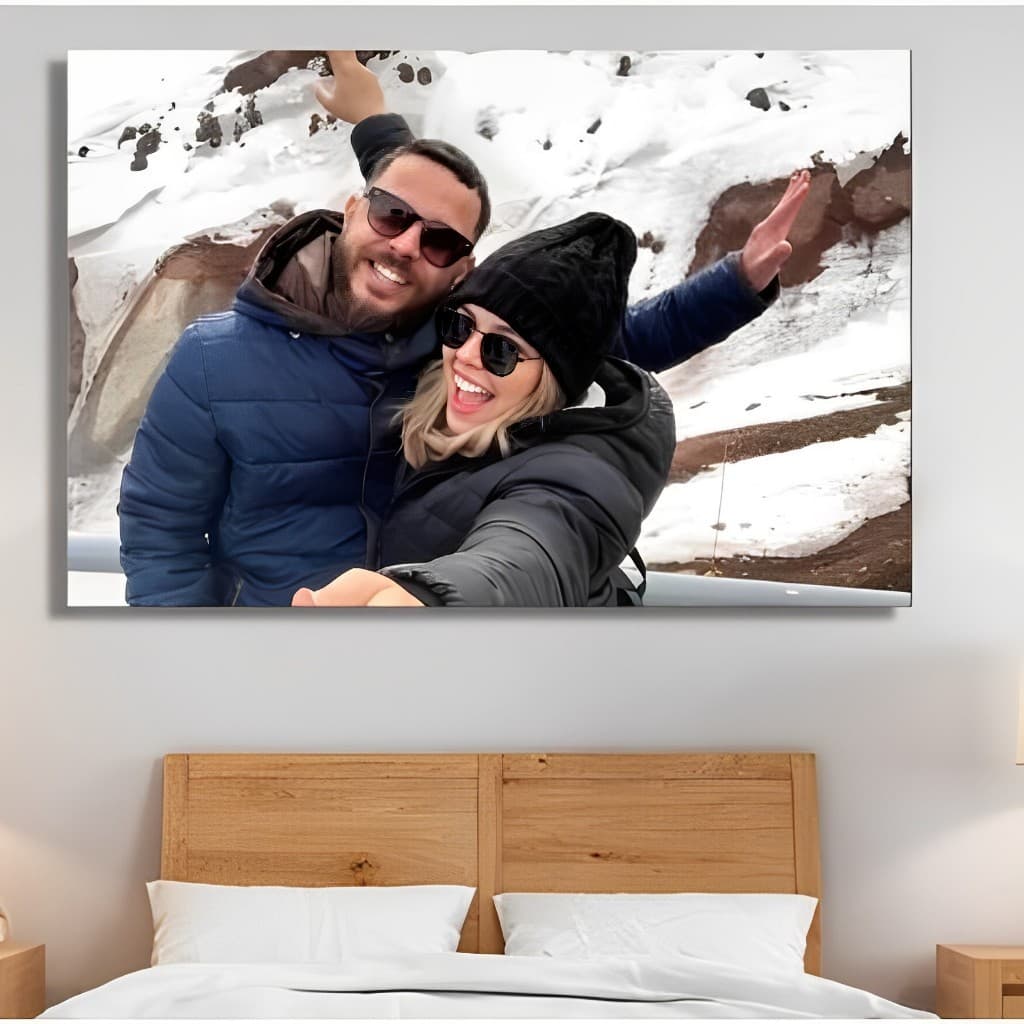 Quadro decorativo personalizado com foto de casal em neve