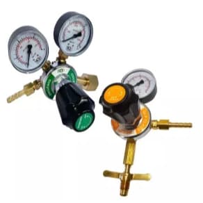 Kit Solda Regulador Manometro Oxigênio  SM 200  + 1 Regulador de Pressão GLP 13 kg Gás de Cozinha