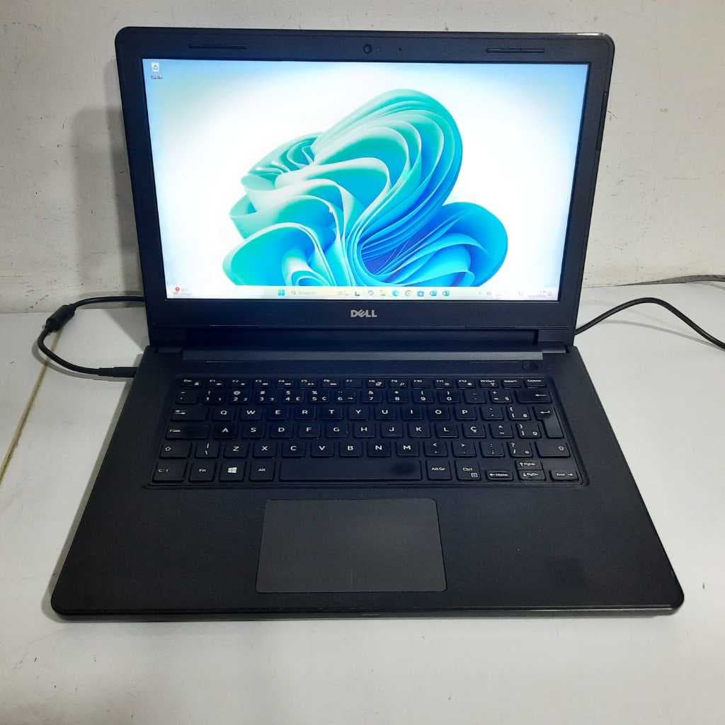 Notebook Dell Vostro 14 3468 Core i3 6006u 2.0GHz Memória 4GB DDR3 SSD 128GB