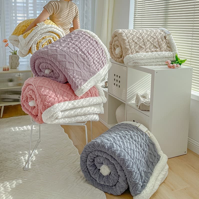 Cobertor Manta Glamour Com Sherpa Lã De Carneiro Casal Dupla Face 1,80 x 2,20 Super Macia