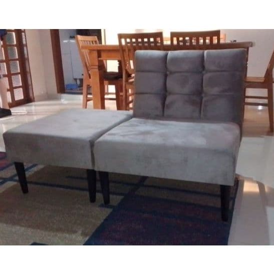 BANQUETA POLTRONA MODULO BIGSONO MARCELO COM CHAISE VENDIDO A PARTE MEDIDA 0,70 X 0,60 X 0,48 COM OS PÉS