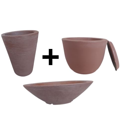 Kit com três vasos de plantas marrons: cônico, redondo com pratinho e bacia cônica rústica