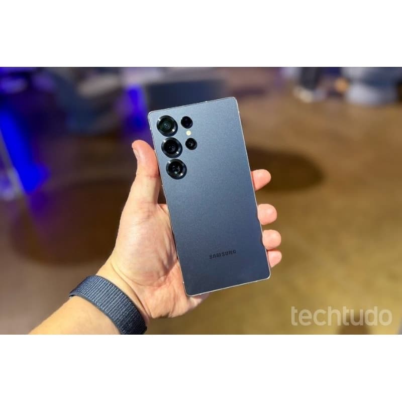 Samsung Galaxy S25 Ultra 256GB 5G Titânio