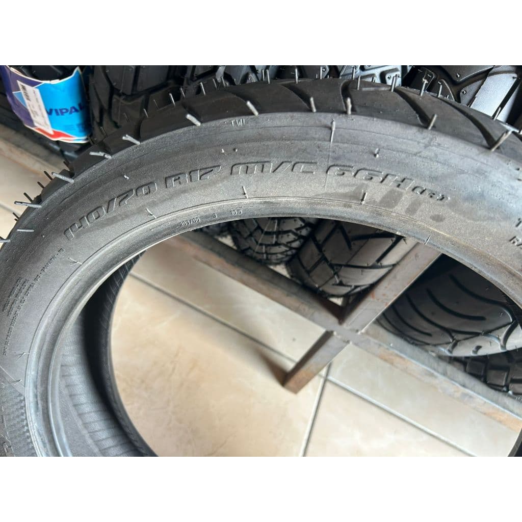 PNEU TRASEIRO 140/70 R17