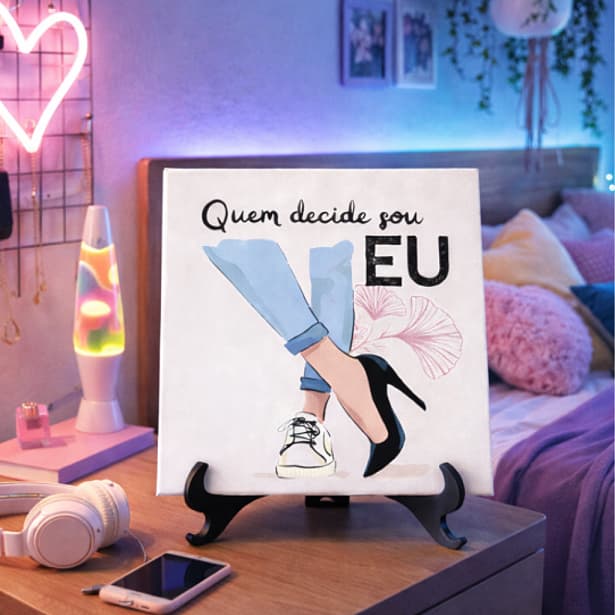 Quadro Decorativo Feminino com Frase 'Quem decide sou EU' em MDF para Quarto