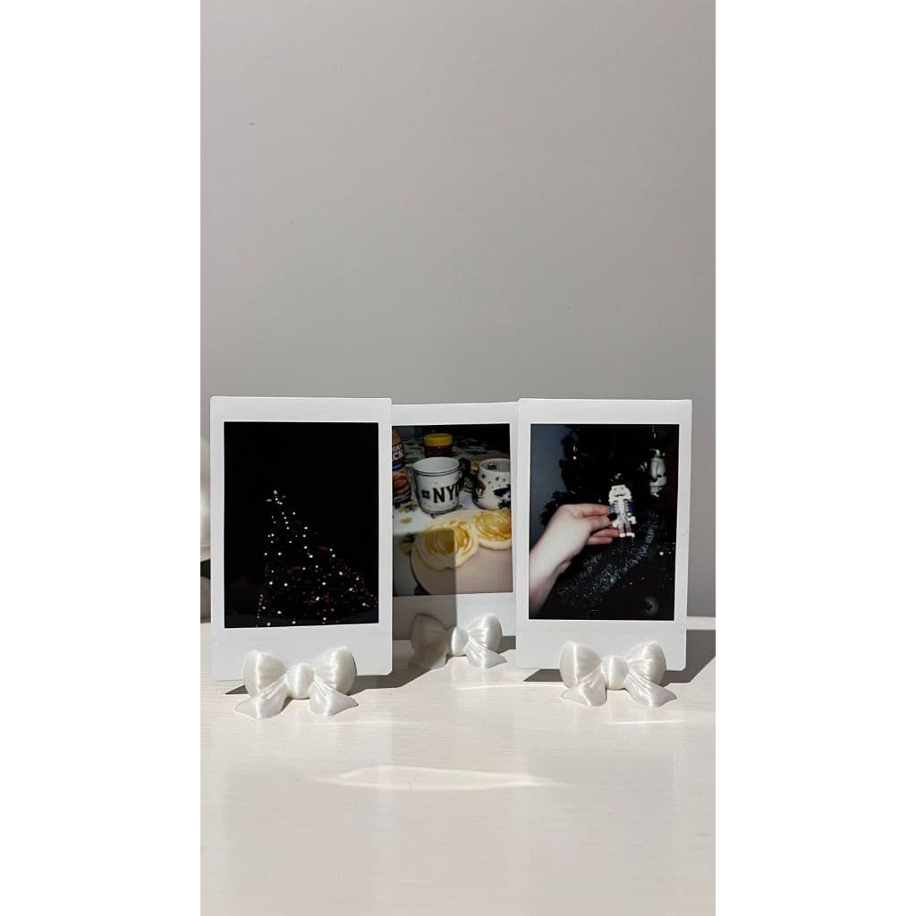 Kit 3 Porta Fotos Minimalista com Laço | Porta Retrato Decorativo para Fotos Polaroid