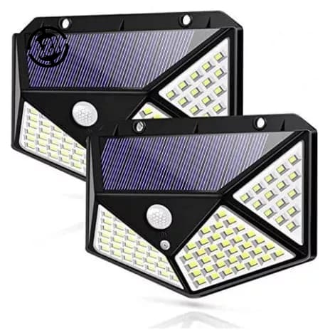 Luminária solar 100 LEDs com sensor de movimento e prova d'água, ideal para jardim, com LEDs brancos e amarelos, painéis solares azuis e pretos.