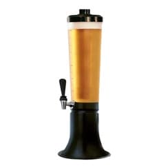 Torre de chopp preta 3,5L com dois tubos de gelante, cheia de cerveja dourada, fundo branco