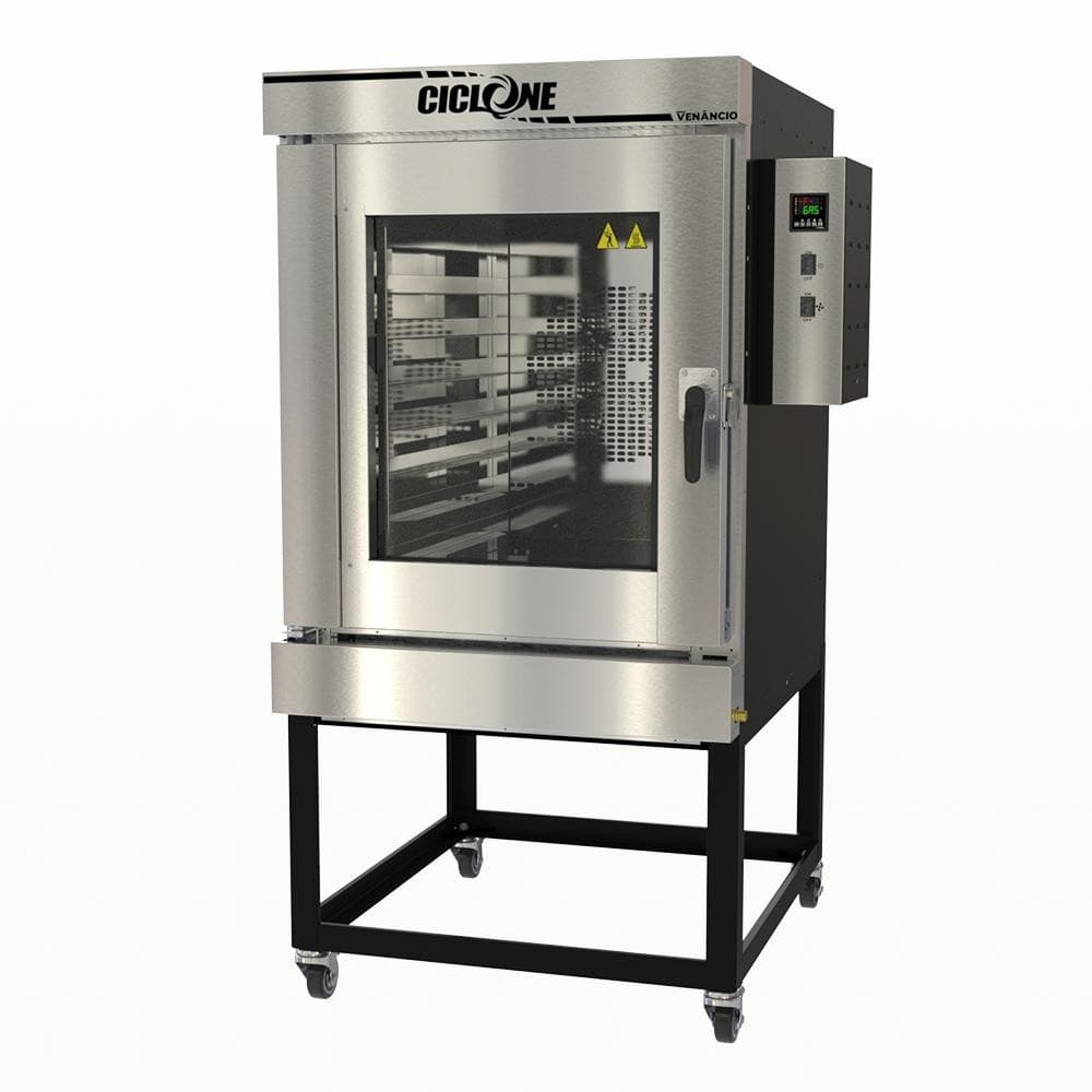 Forno industrial CiclOne com oito esteiras, aço carbono externo e aço inoxidável interno, com porta de vidro e painel de controle.