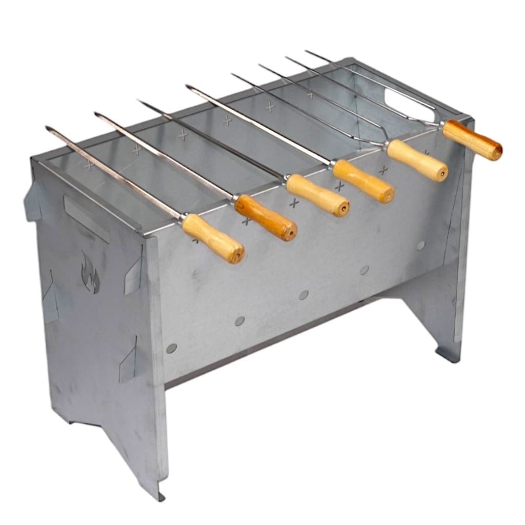 Churrasqueira portátil pequena com 5 espetos de churrasco, dois duplos e três simples, com base de metal e cabos de madeira