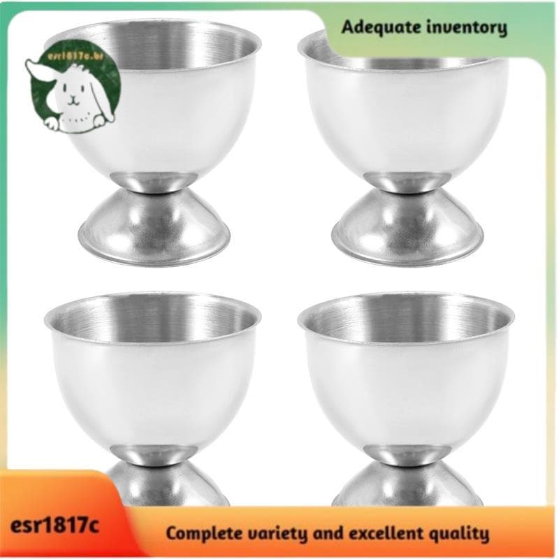 Conjunto de quatro copos de ovo de aço inoxidável, fundo branco, qualidade excelente, variedade completa.