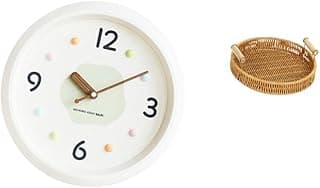 Relógio de parede branco moderno com números grandes e cesta decorativa marrom.