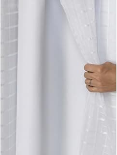 Cortina de luxo com voil xadrez e forro blackout, ilhós cromados, para sala e quarto.