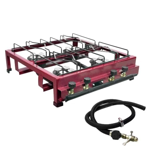 Fogão industrial vermelho com quatro bocas de alta pressão, mangueira conectada