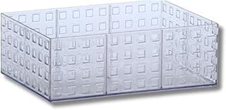 Caixa organizadora em acrílico transparente com design quadrado, compartimentos múltiplos, textura em relevo quadrado, ângulo frontal, fundo branco