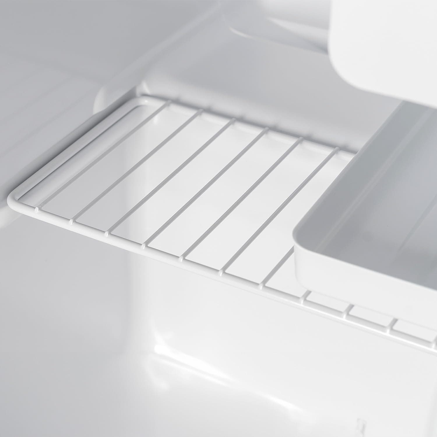 Frigobar EOS Ice Compact EFB50P Compartimento Gela Rápido 47 Litros Preto 220V